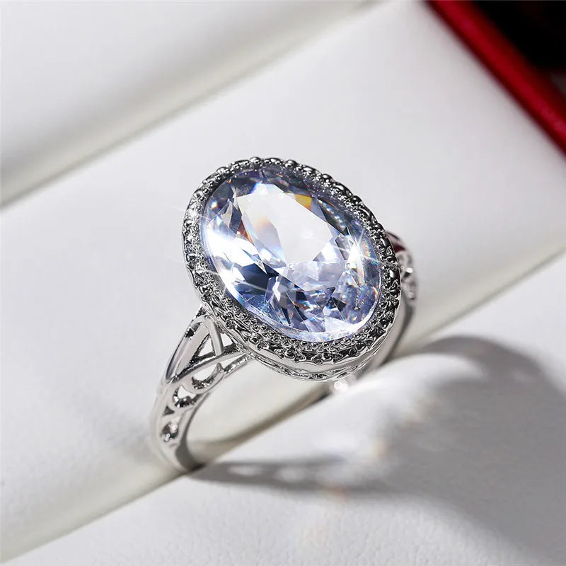 Huitan Vintage Hollow Cubic Zirconia Ring for Women Fashion Ring Vue