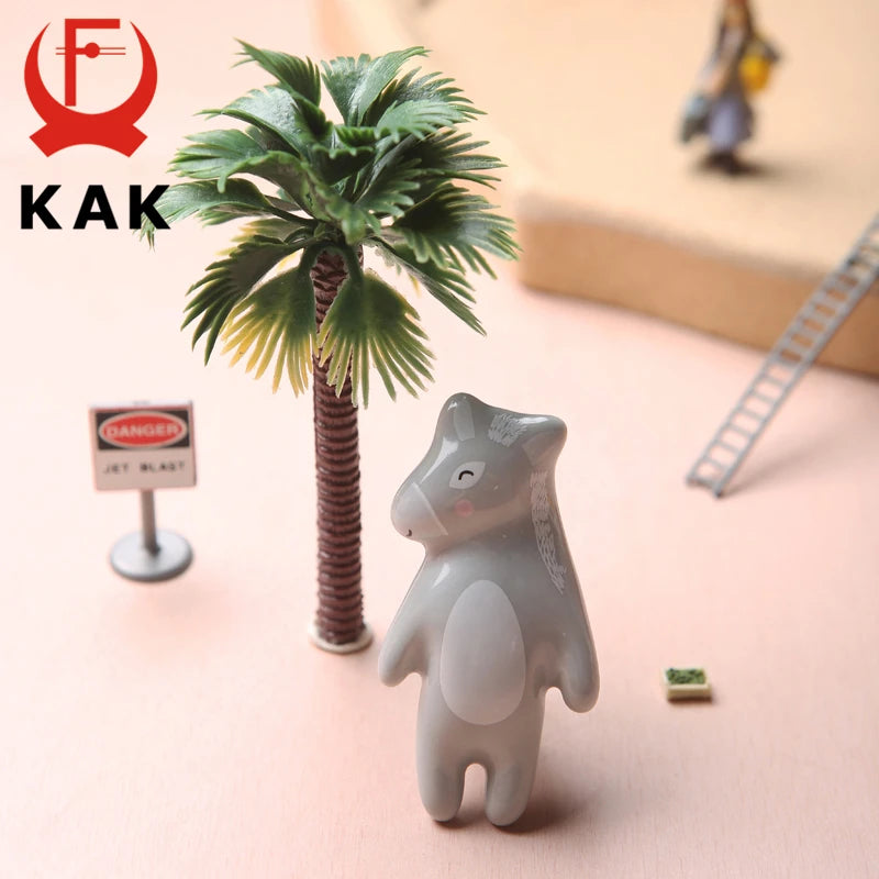 KAK Cartoon Panda Furniture Handle Ceramic Drawer Knobs Cabinet Handles for Kids Room Animal Shape Kitchen Handle Door Hardware Vue
