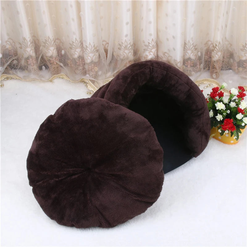 Winter Warm Triangular Pet Bed House Cat Bed Sleeping Bag Comfortable Cute High-Grade Velvet Mat For Cat Puppy Dog Pet Product Vue