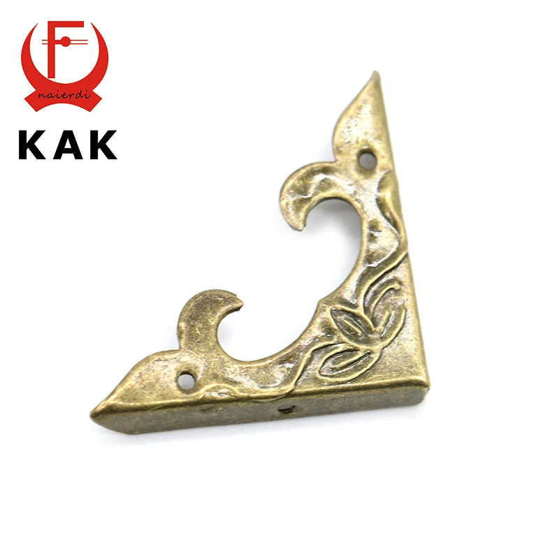 10PCS 30mm x 30mm Book Scrapbooking Albums Corner Bracket Antique Brass Decorative Protectors Crafts For Furniture Hardware Vue