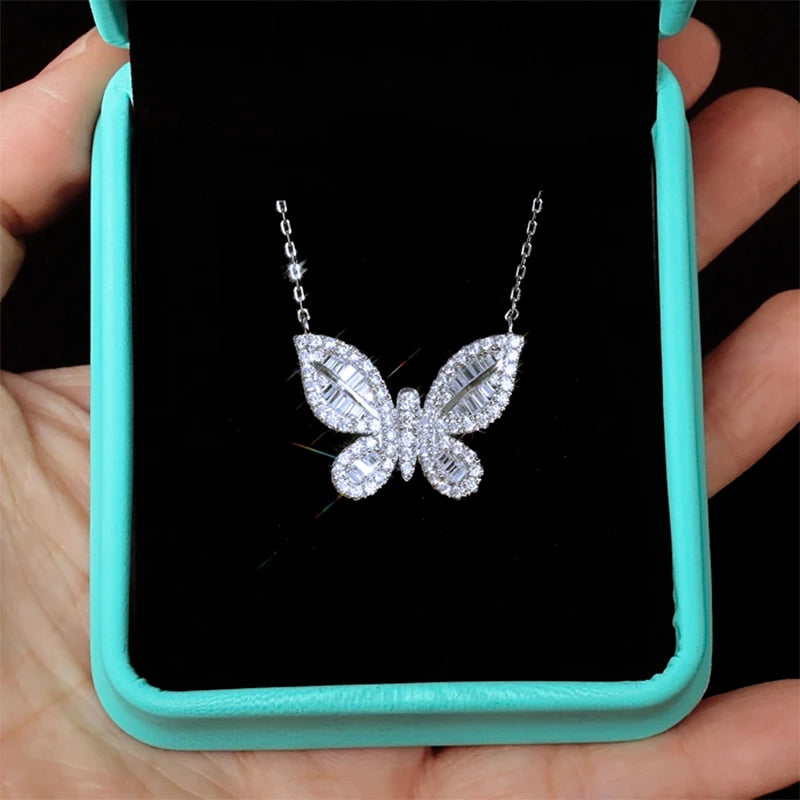 Huitan Butterfly Pendant Necklace – Cubic Zirconia Women's Jewelry Pendant Necklace Vue