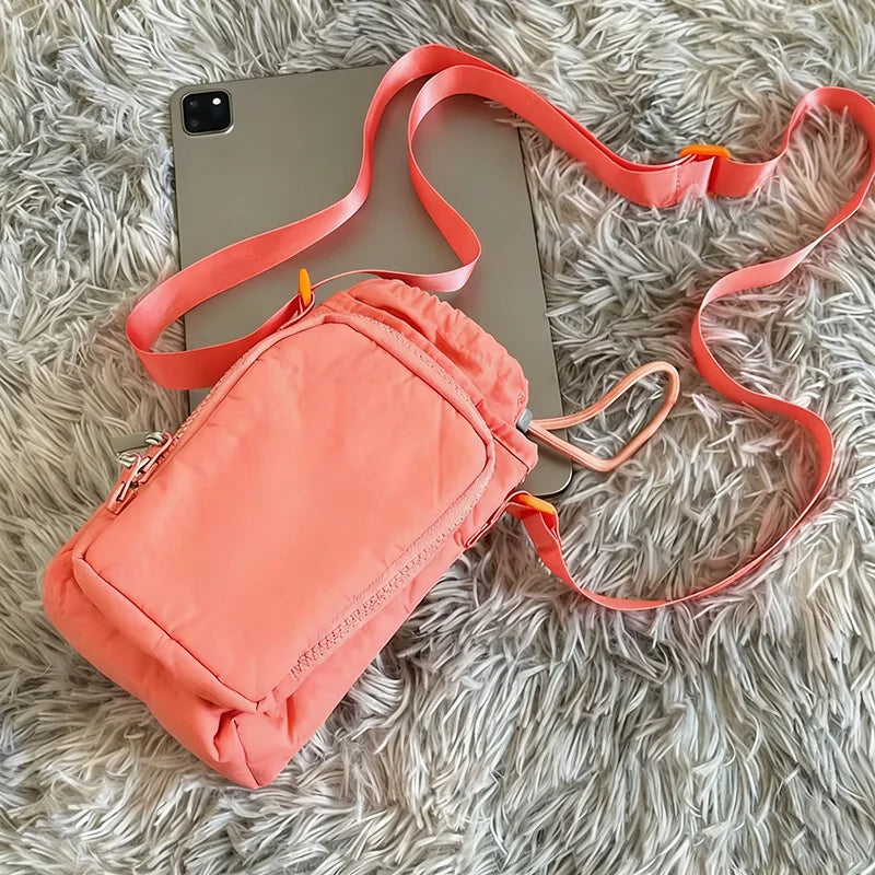 Minimalist Nylon Crossbody Bag for Women – Phone Shoulder Bag Crossbody Shoulder Bag Vue