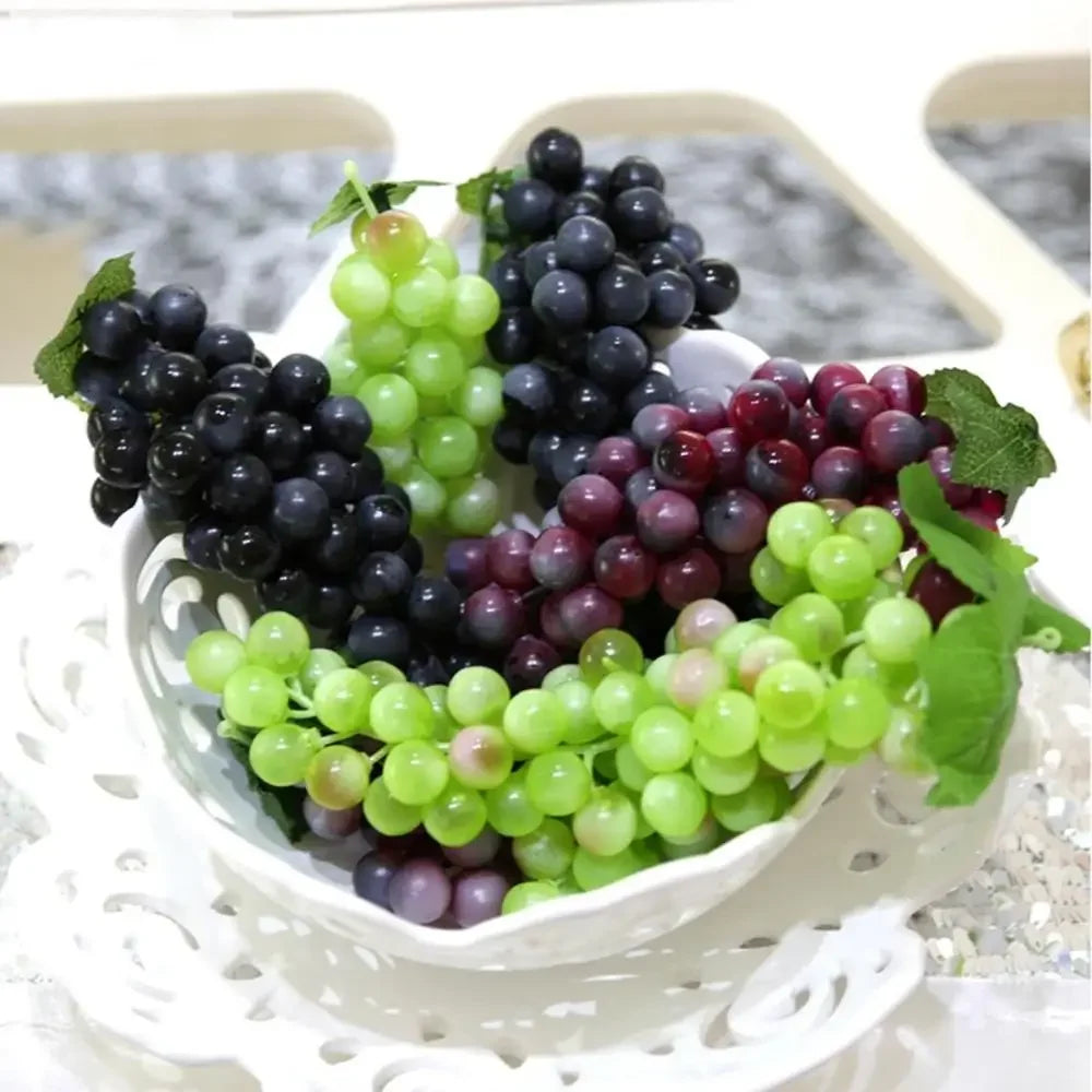 Fake Decorative Fruit Lifelike Artificial Fruit Grapes Plastic Home Wedding Party Garden Decor Mini Simulation Fruit Vue