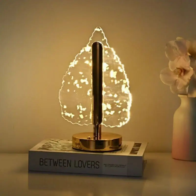 Nordic Creative Acrylic Butterfly Decorative Table Lamp, Luxury Ambient Light for Hotel Bedroom Bedside Vue