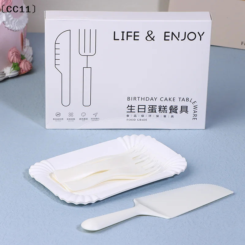 5/10/20/30 set White Birthday Cake Knife Fork Set Plastic Disposable Dinner Plate Set Baking Cake Tableware〔CC11〕 Vue
