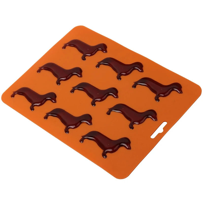 Creative Silicone Dachshund Puppy Shaped Ice Cube Chocolate Cookie Mold DIY Home Ice Tray Kitchen Tools silicone mold gadgets Vue