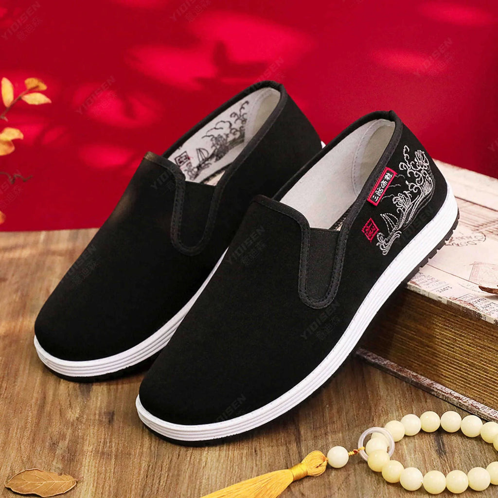 Men's Embroidered Chinese Style Shoes – Lightweight & Breathable Men's Casual Shoes Vue