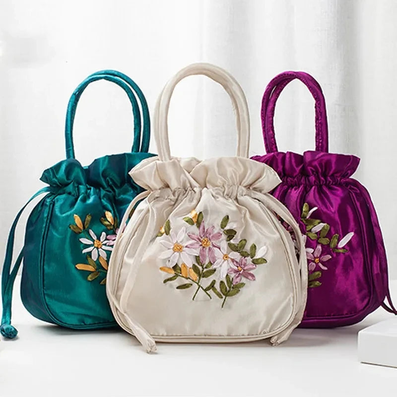 Retro Embroidery Drawstrings Handbags Storage Bags Women Purse