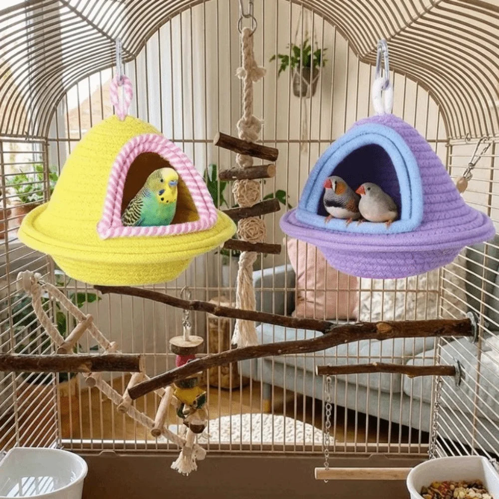 Warm Sleep Bird Cage Nest Handmade Weave Windproof Bird Hanging Bed Thickened Bite Resistant Pet Habitat Pet Parrot Vue