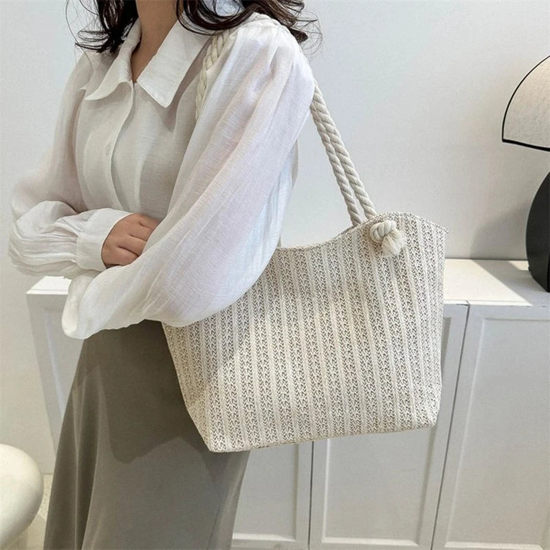 Luxury Design Women Raffia Straw Bag Large Capacity Knitted Tote