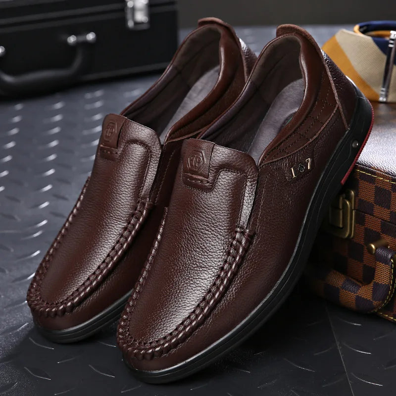 Men's Slip-On Leather Loafers – British Style Dress Casual Shoes Leather Loafers Vue
