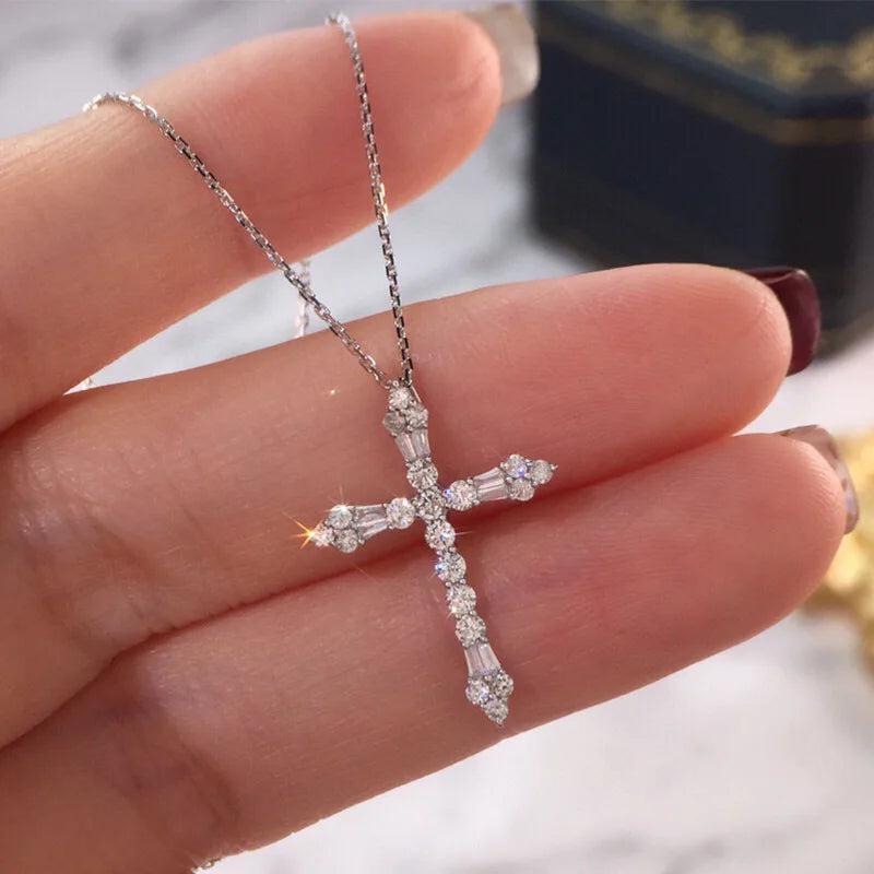 Huitan Silver Crystal Cubic Zirconia Cross Pendant Necklace Cross Pendant Necklace Vue