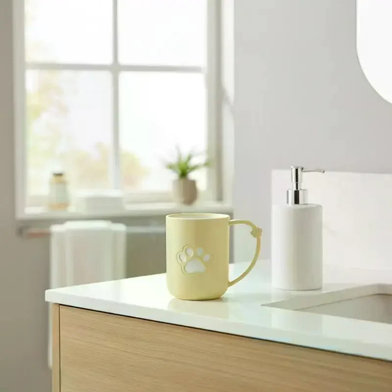 Cute Cartoon Cat Paw Couples Plastic Mouthwash Toothbrush Cup With Handle Home Bathroom Tumblers Portable Toothbrush Holder Vue