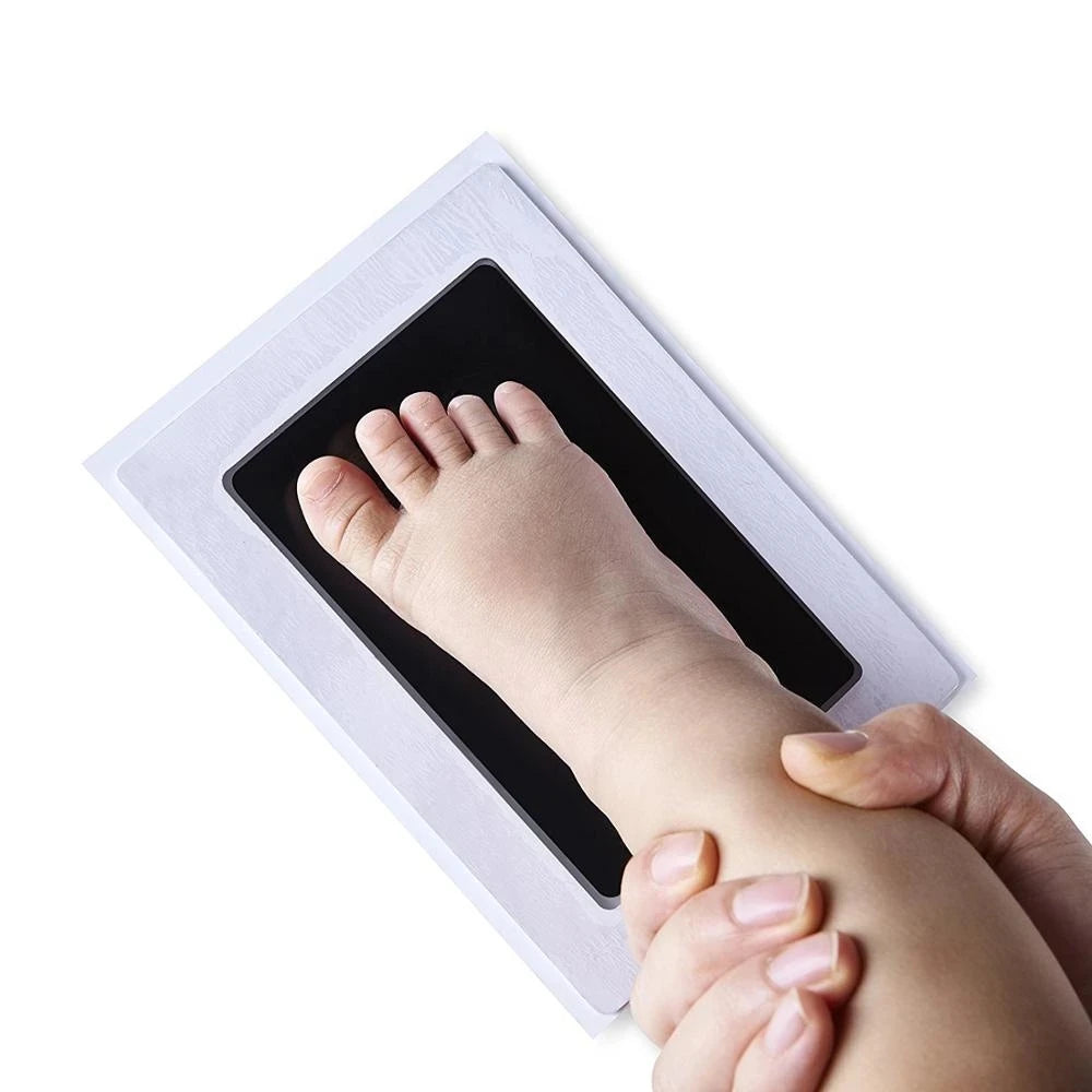 vvocci Baby footprint For Newborn Ink Footprint Infant Toy Souvenirs set Safe Non-Toxic Handprint Paw Print Infant NoTouch Skin Vue