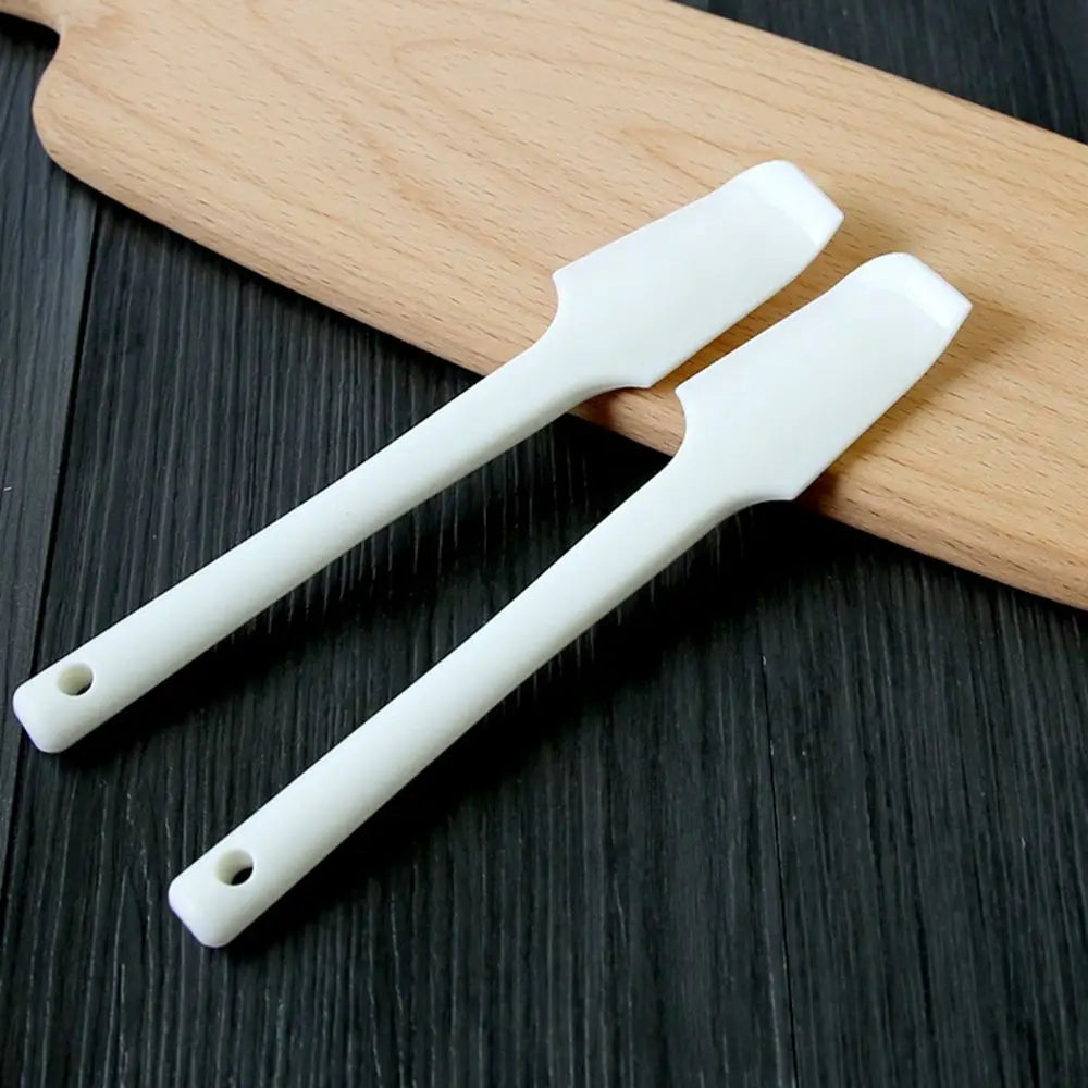 Durable Paste Bending Butter Cream Stirring Kitchen Supplies Scraper Pastry Tool Bakeware Spatula Vue
