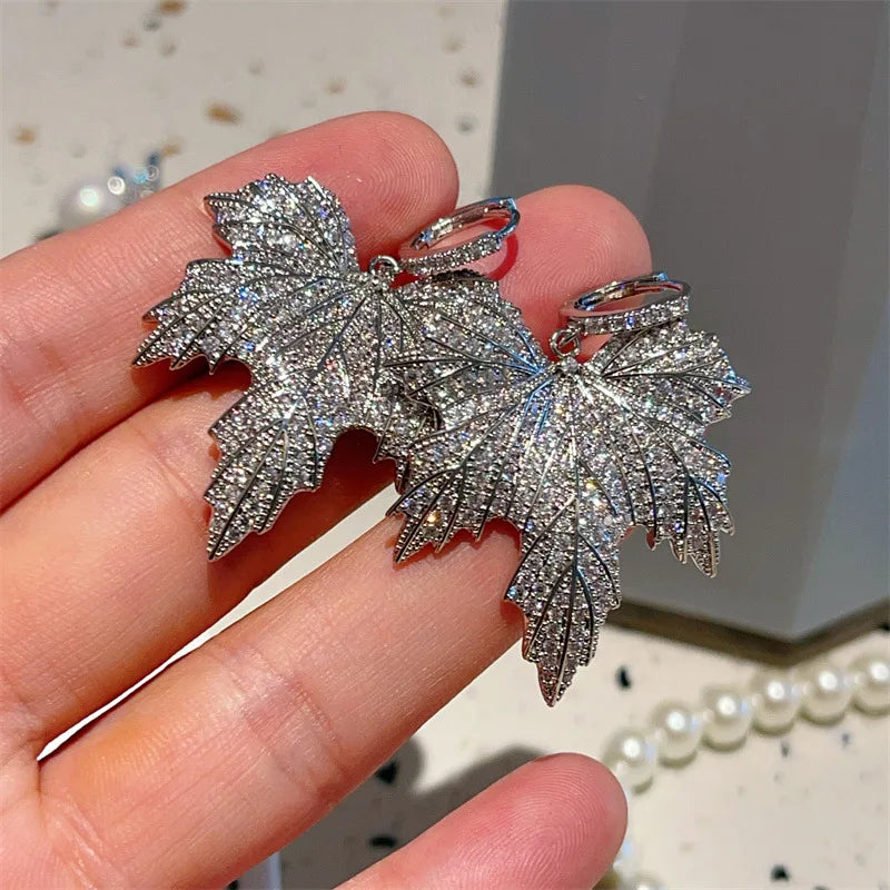 Huitan Leaf Cubic Zirconia Dangle Earrings – Statement Jewelry Drop Dangle Earrings Vue E3663