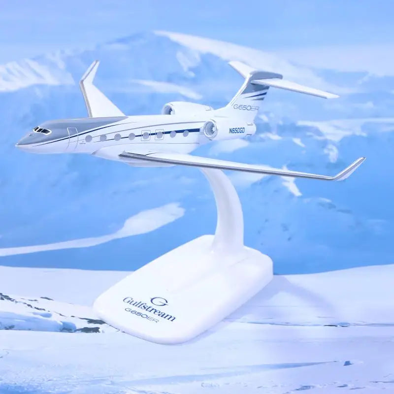High-Quality 1PCS Gulfstream G650 Scale Aircraft Model; 1/200 Diecast G650ER Plane Replica Vue Default Title