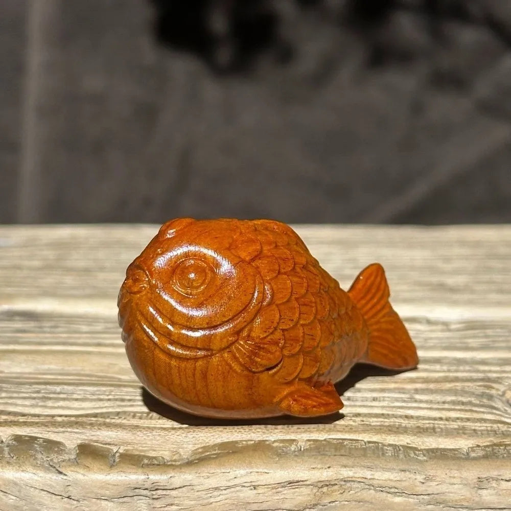 Traditional Mini Koi Fish Ornament Wooden Handmade Fish Car Ornament Lucky Charm Desktop Decoration Office Desk Vue