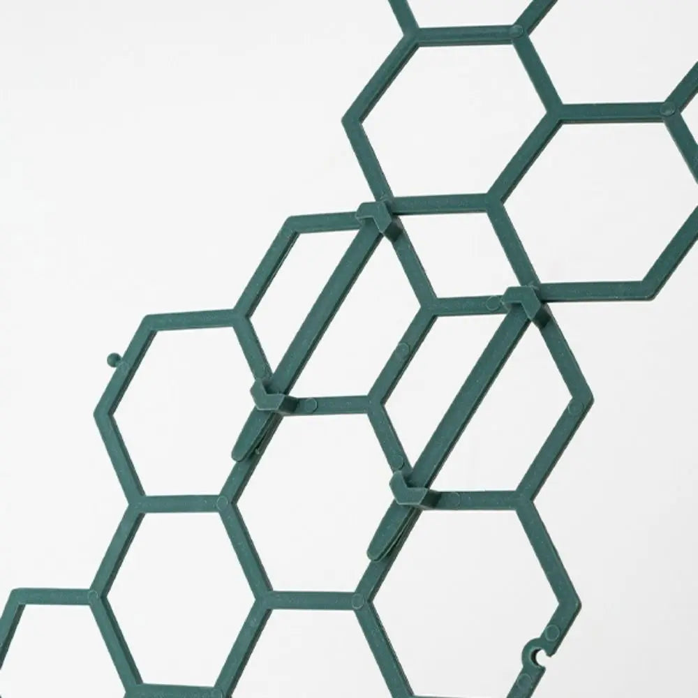 Honeycomb Design Plant Support Rustproof Plastic Windproof Trellis