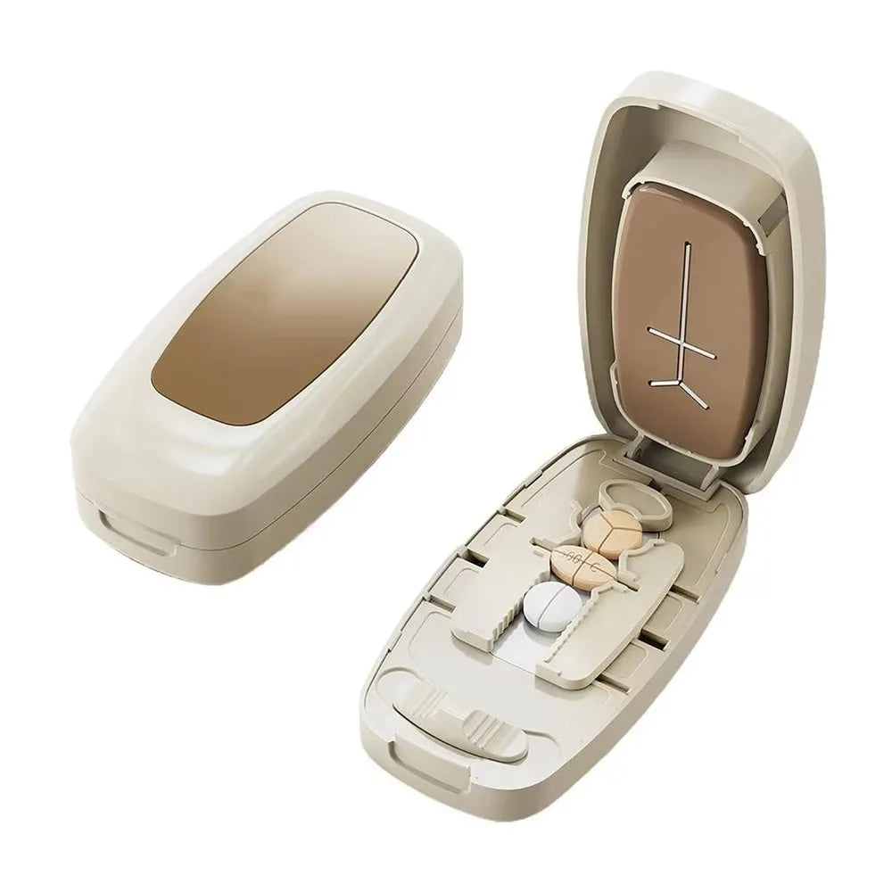 2/3/4-in-1 Pill Cutter Box Portable Multi-functional Medicine Cutter Precise Cutting Dust-proof Drug Tablet Organizer Daily Use Vue White
