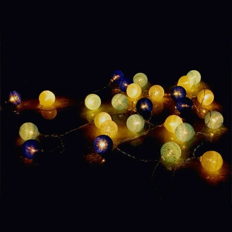 LED Cotton Balls String Lights Battery or USB Powered Fairy Garland Lighting Strings Christmas Holiday Wedding Party Decoration Vue
