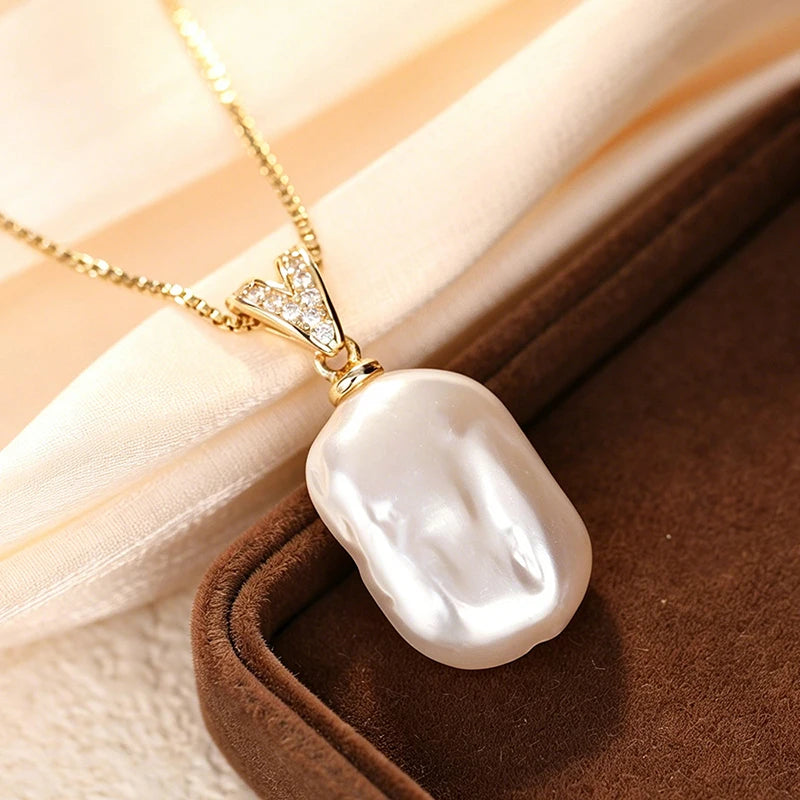 Huitan Gold Simulated Pearl Pendant Necklace | Wedding Jewelry Pearl Pendant Necklace Vue