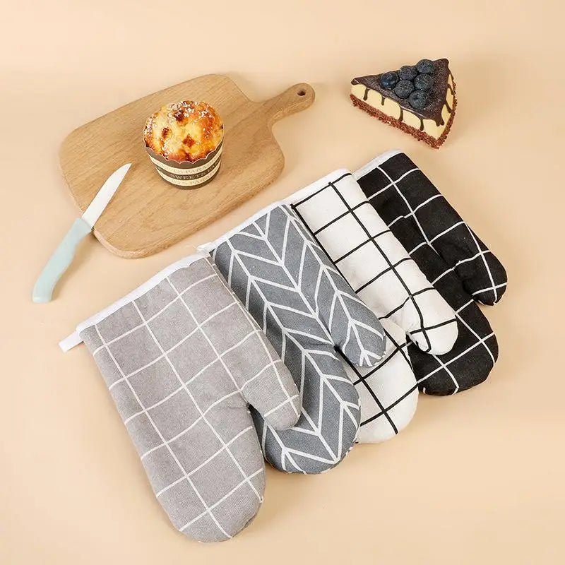 1pc Insulated Oven Glove Heat Resistant Thickened Design Kitchen Mitt for Microwave and Baking Tasks Vue