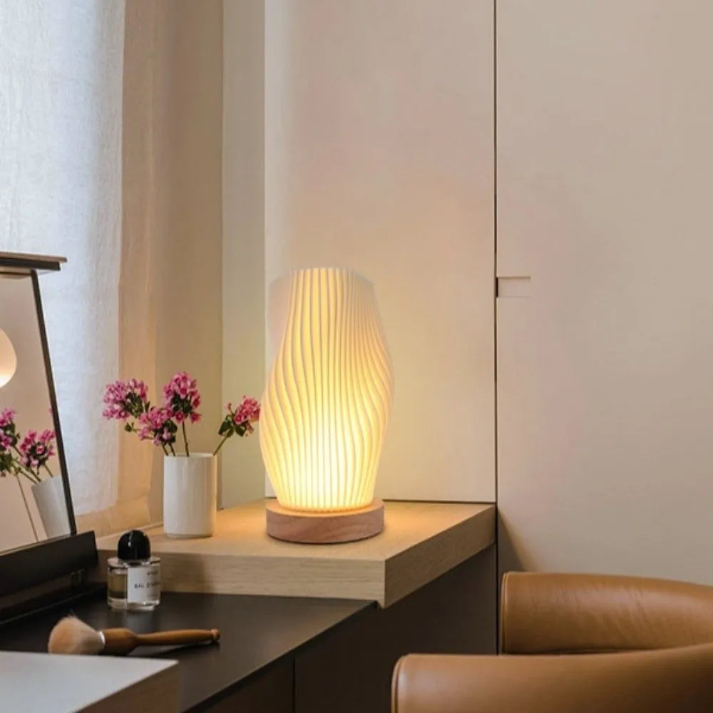 Dimmable 3D Pleated Table Lamp Atmosphere Lamp 3 Color INS Minimalist LED Desk Lamp Eye Protection Home Decoration Bedside Lamp Vue