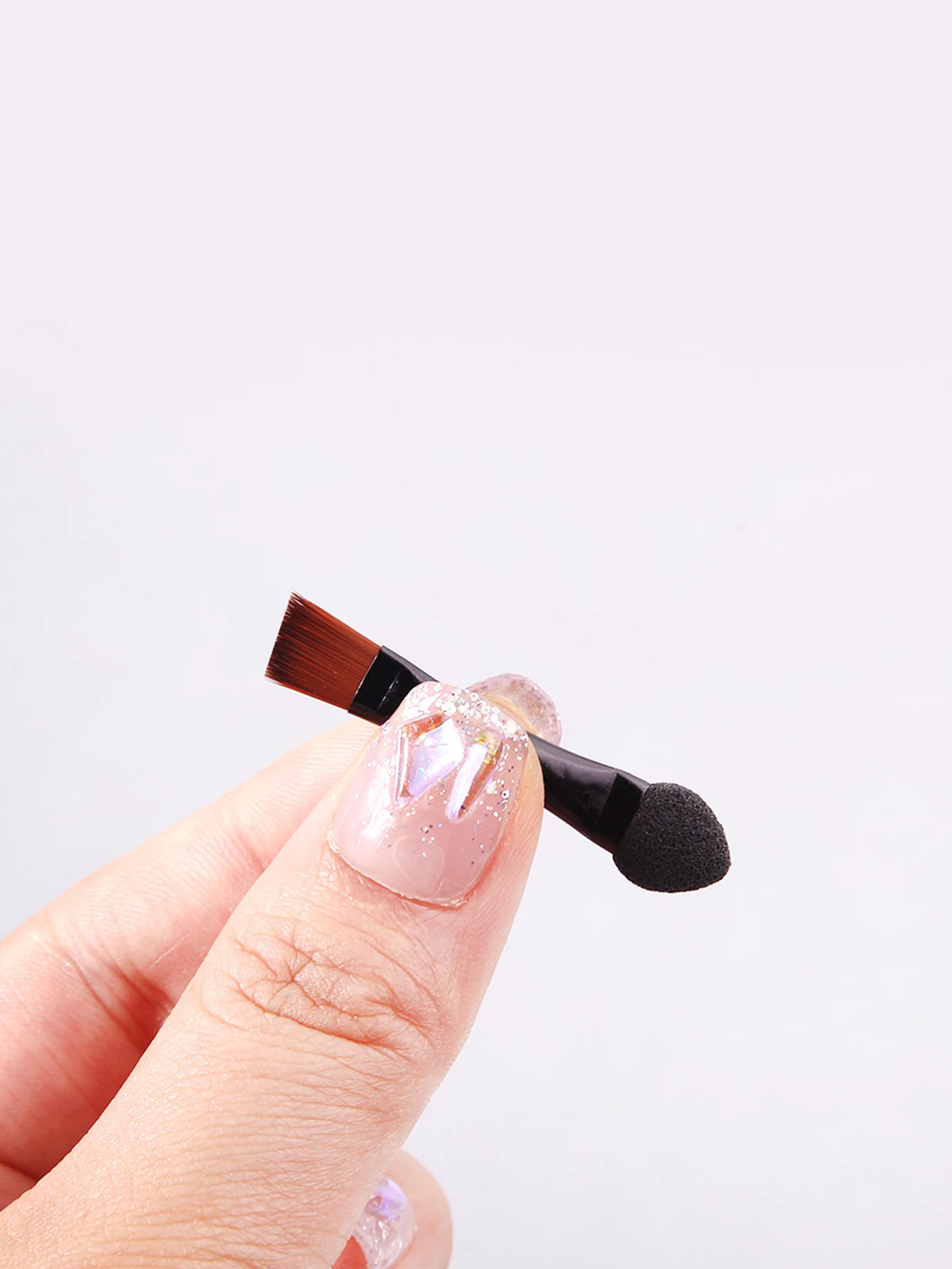 20 Pcs Dual Ended Eyebrow Brush Set Double Ended Sponge Head Eye Shadow Brush Eye Makeup Brushes for Eye Shadow Palette Vue
