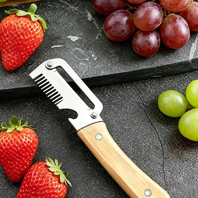 3-in-1 Kitchen Peeler, Julienne Slicer & Bottle Opener Kitchen Peeler & Slicer Vue