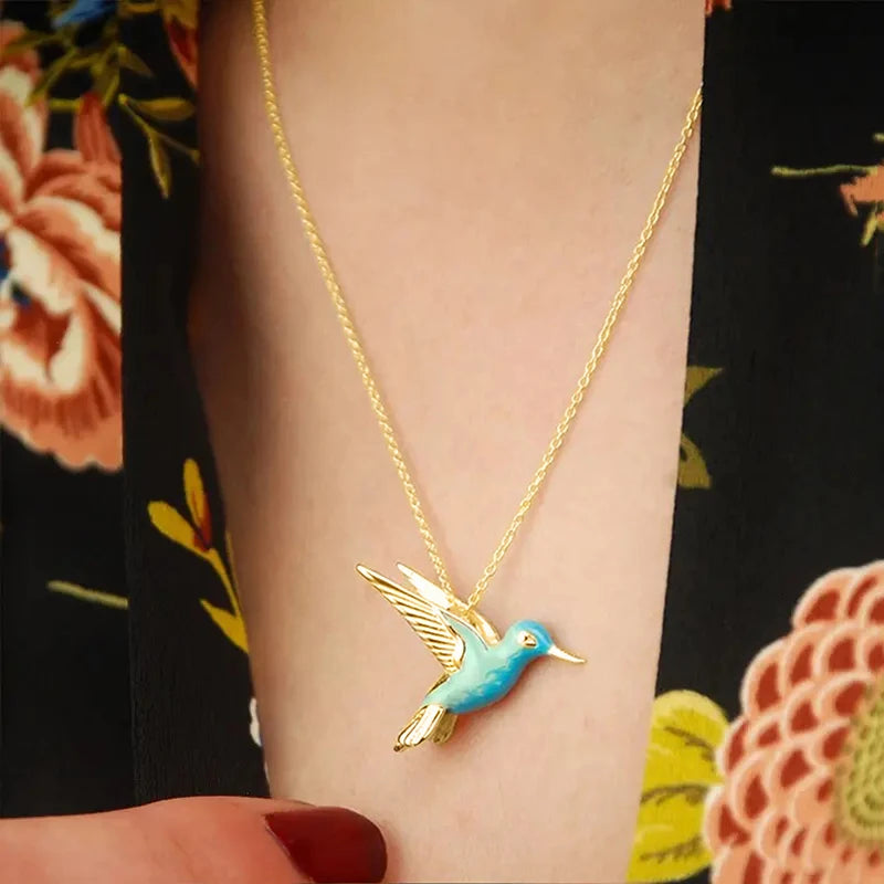 Huitan Enamel Bird Pendant Necklace – Blue Green Women's Gift Pendant Necklace Vue