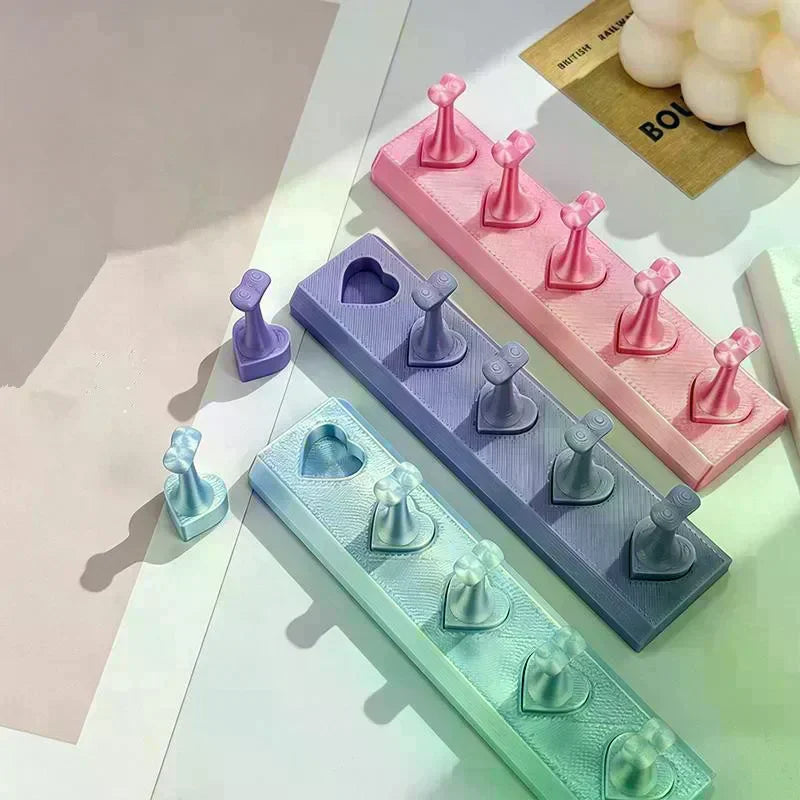 Plastic base frame, nail display, non-magnetic fake nail tip, practice table, press nails for nail training Vue