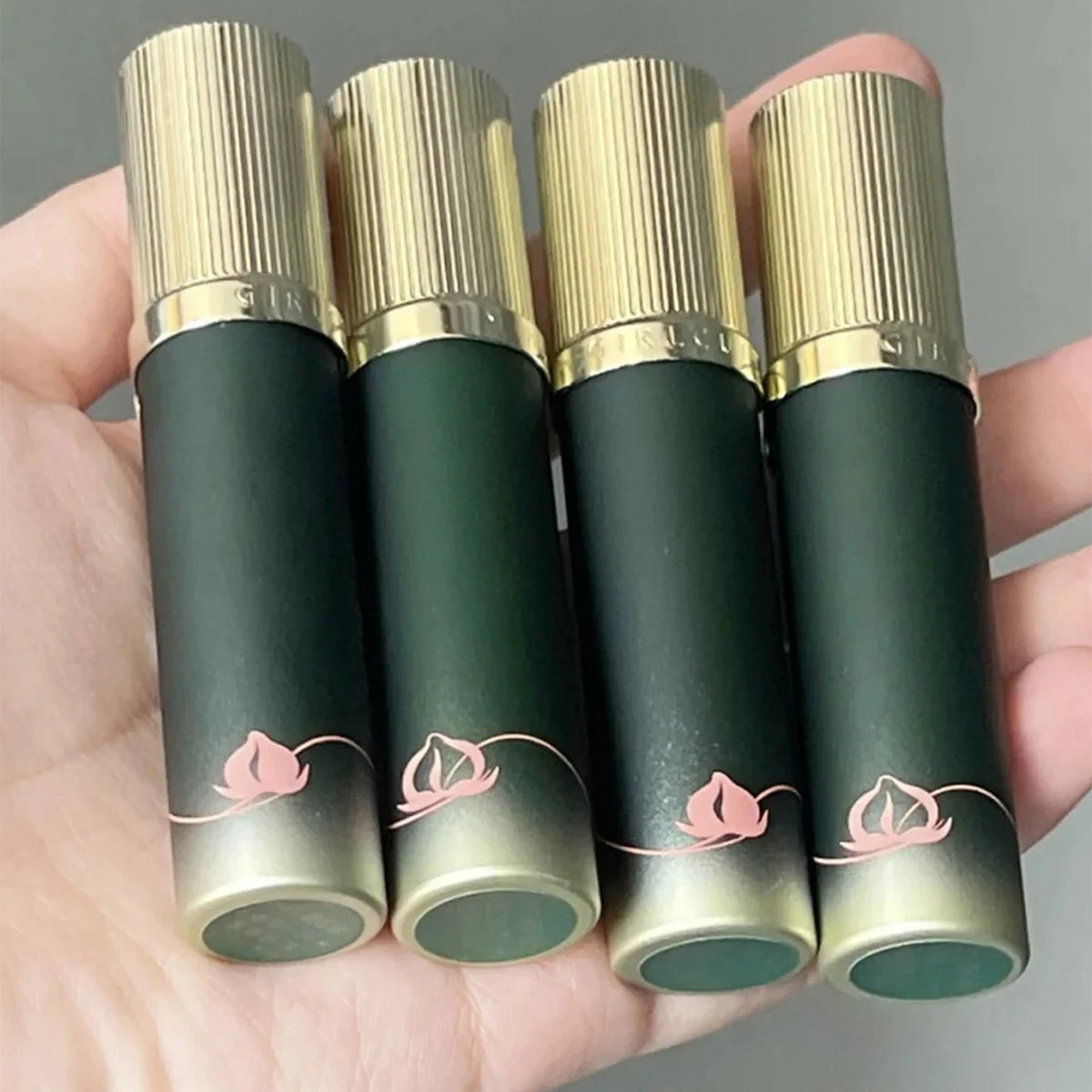 Girlcult Unreal Lip Gloss J810-12,High-Shine&Hydrated,Quick-Drying,Highly Pigmented,Silky Smooth,Exquisite&Unique,Daily Makeup Vue