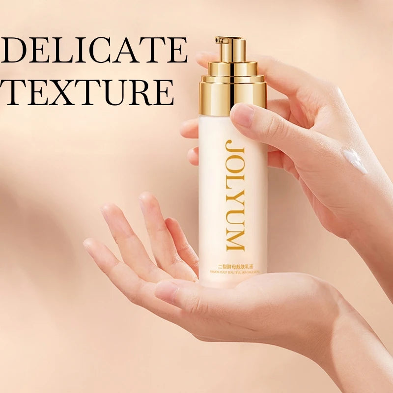 Camel Milk Moisturizing & Rejuvenating Set, Includes Moisturizing Essence Water 120ml and Rejuvenating Moisturizing Essence Lotion 80ml, Which Replenishes Skin with Moisture and Gives It a Hydrated and Supple Appearance. Easy Vue
