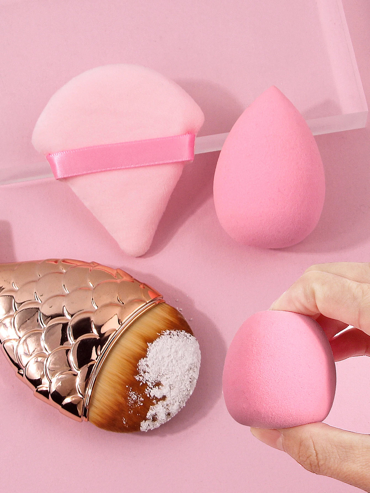 6PCS portable box-set super soft sponge egg/triangular powder puff + fishtail foundation brush portable beauty tool Vue