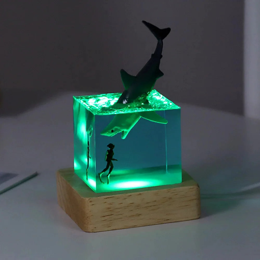 Mini Ocean Whale Resin Figurine Cute Coastal Table Ornament Home Desk Decor Living Room Accent For Women Teens Birthday Gift Vue A7