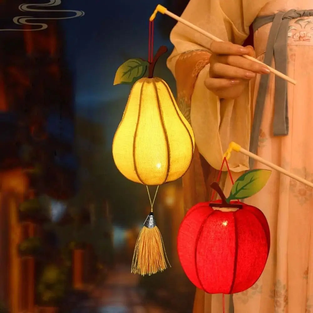 Pear Shape Mid-Autumn Festival Lantern Handheld Tassel DIY Lantern Making Kit Fabric Fruit Luminous Small Persimmon Lantern Vue