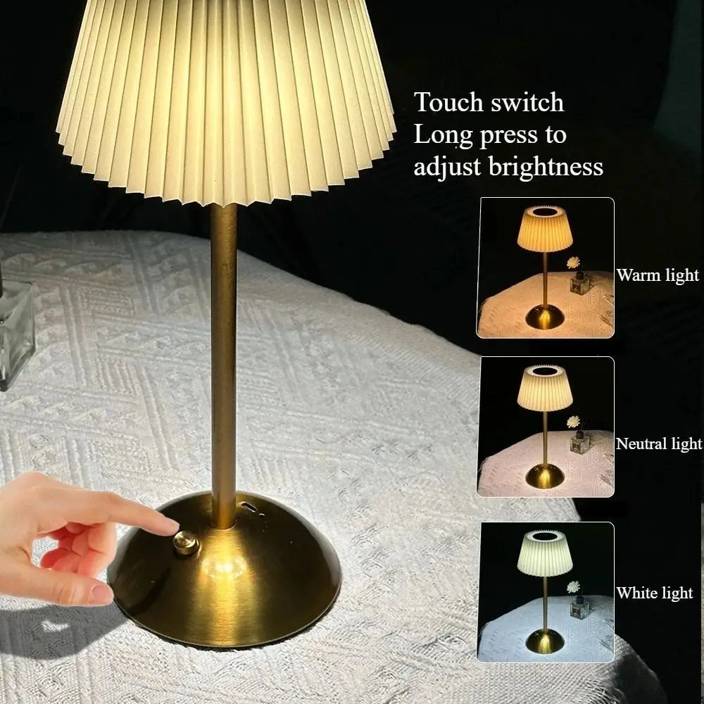 3 Color Lights Small Pleated Table Lamp Touch Control Fabric Shade Desk Ambient Light Cordless USB Rechargeable Nightstand Light Vue