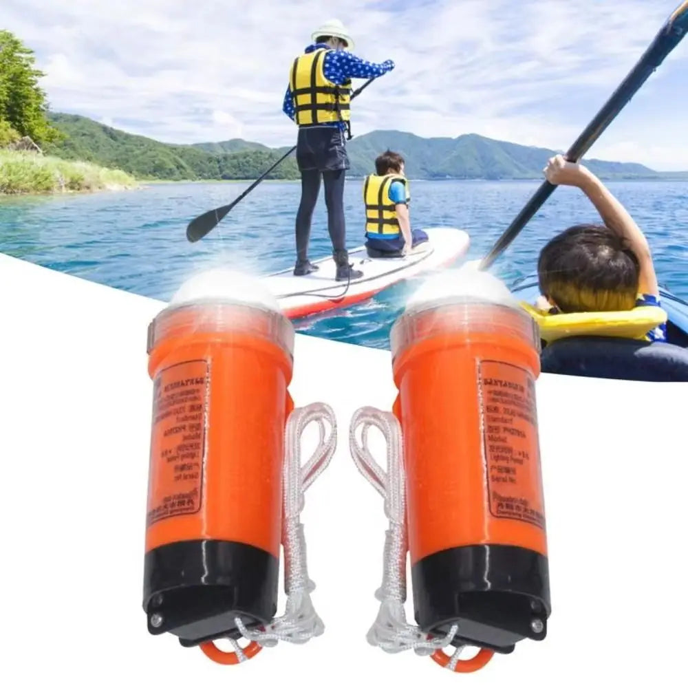 Life-saving Life Vest Light Emergency Overboard Survival Seawater Self-Lighting Light High Intensity Beam Gear Water Activated Vue