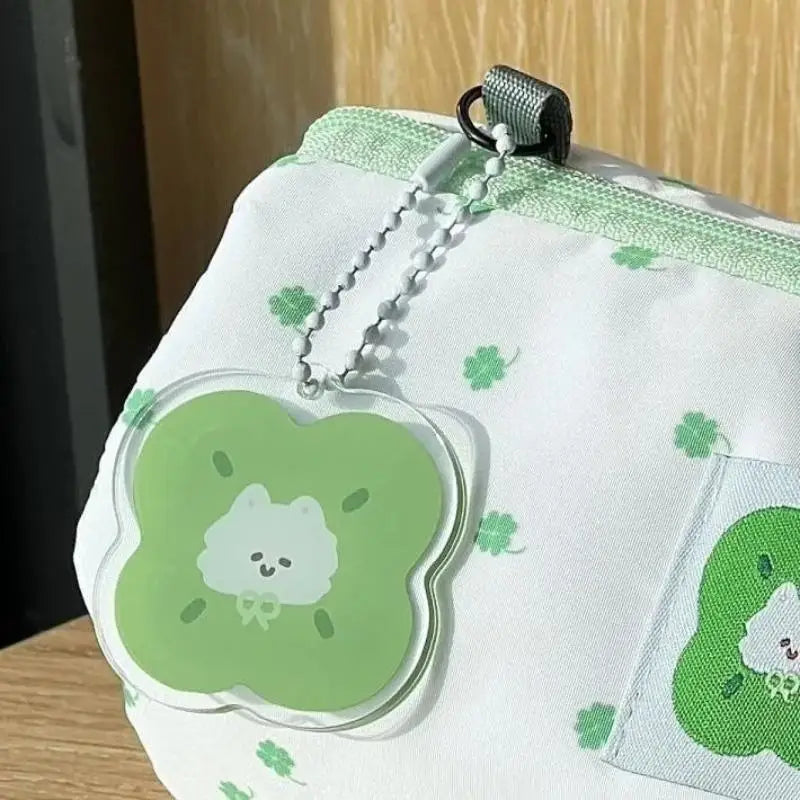 Cute & Sizeable Four-Leaf Clover Kitten Themed Organizer for Pencils and Cosmetics - Perfect for Travel, School, Office Vue A2