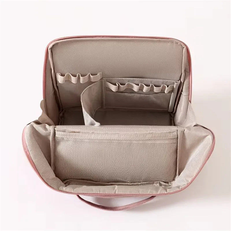 Dutch Velvet Vertical Standing Makeup Bag Large Capacity Cosmetic Organizer with Luggage Strap Makeup Brush Lipstick Storage Bag Vue