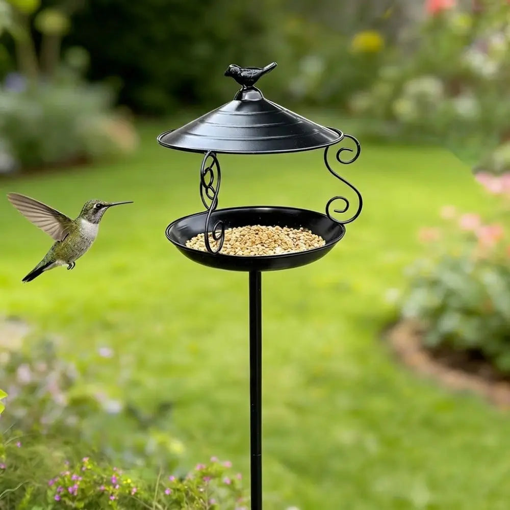 Weatherproof Standing Bird Feeder Iron Art Large Capacity Wild Feeding Station Anti-leakage Retro Style Bird Water Drinker Vue
