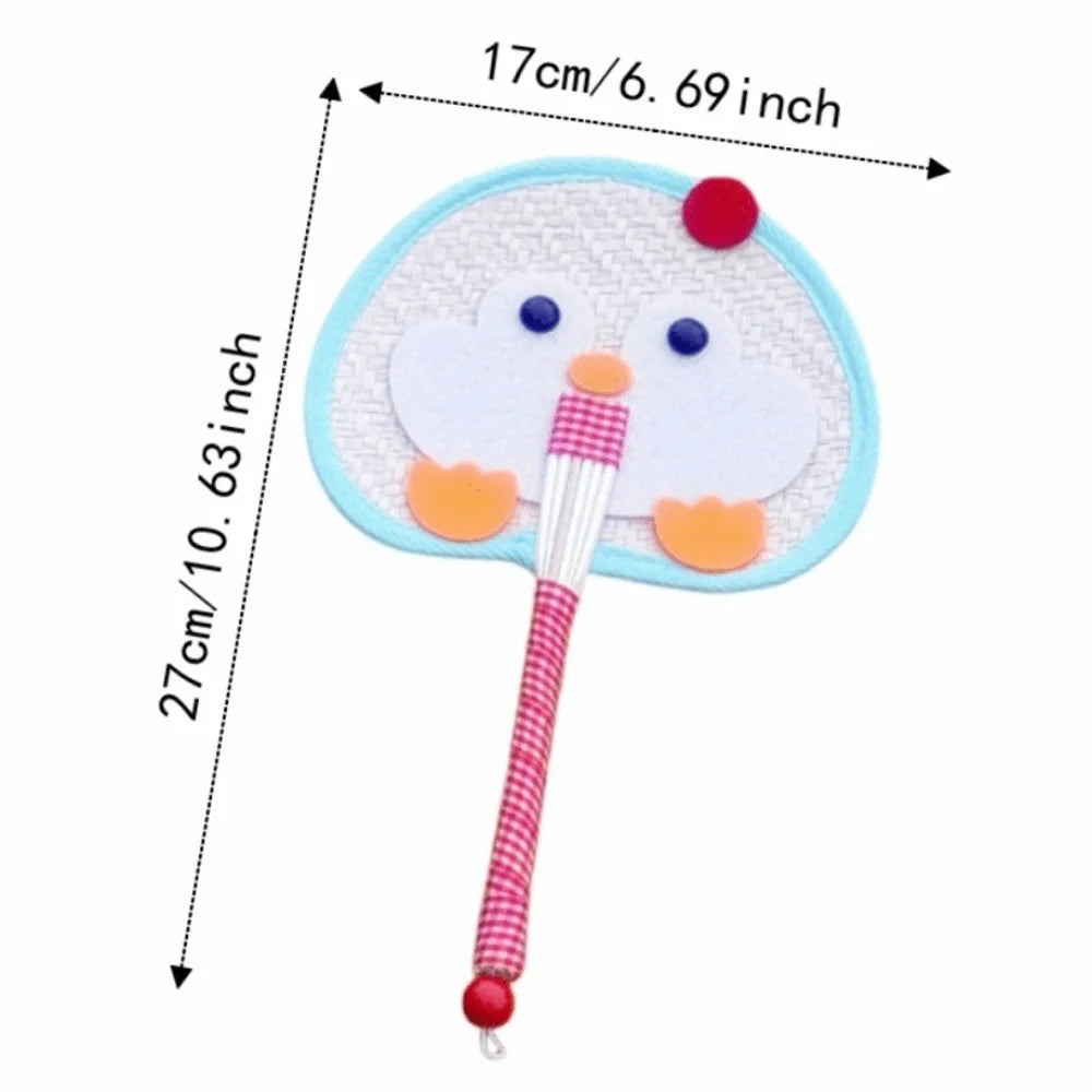 Compact Penguin Hand-Woven Fan Cartoon Cute Cattail Fan Lightweight Portable Hand Braided Fan School/Office Vue