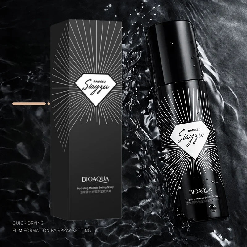 100ml Soft Matte Setting Spray, the Fine Mist Is as Light as Smoke, Hydrating and Moisturizing, Does Not Stick to Powder, Does Not Cause Powder to Cake, Keeps Your Makeup Hydrated and Smooth, Giving You a Dewy Makeup Look Sui Vue