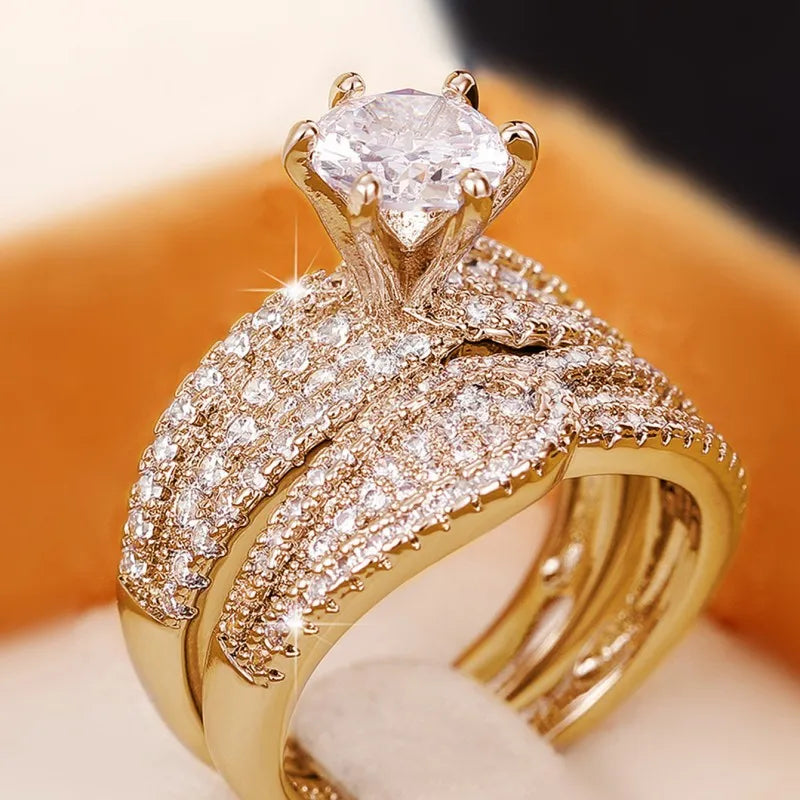 Huitan 2-Pc Bridal CZ Ring Set – Wedding & Engagement Rings Bridal Ring Set Vue