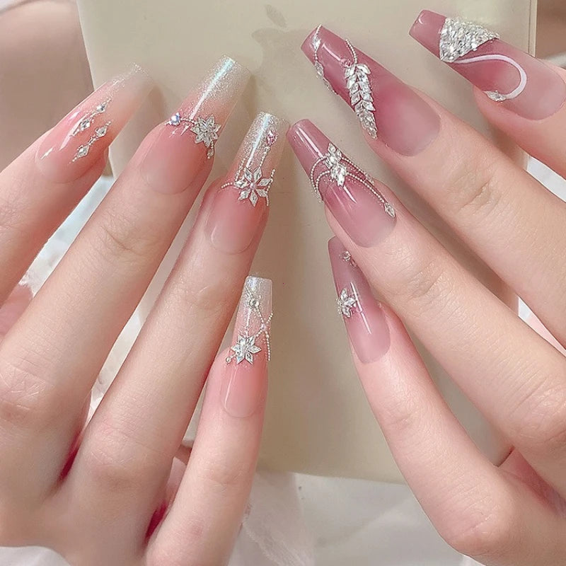 Snowflake Mini Diamond Nail Drill Flat Bottom Sparkling 1.5 * 3mm Premium Diamond Silver Christmas Nail Accessories Vue