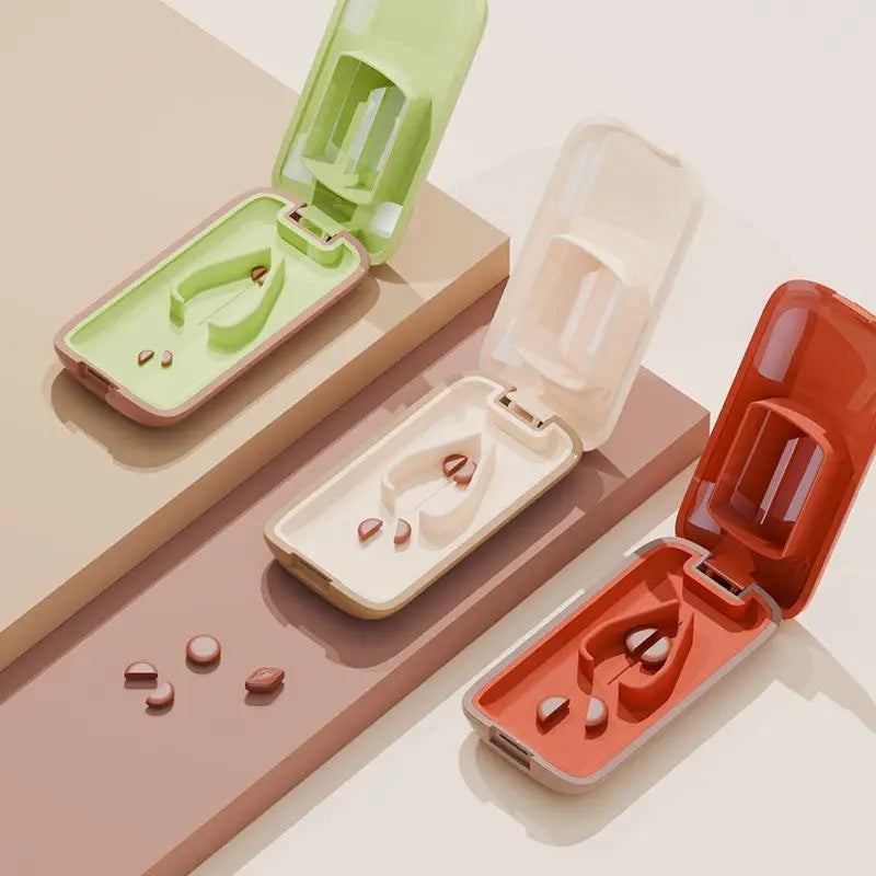 Portable Pill Cutter Splitter Sharp Blade Dustproof Storage Lid Travel Outdoor Medicine Cutting Tool For Different Size Tablets Vue