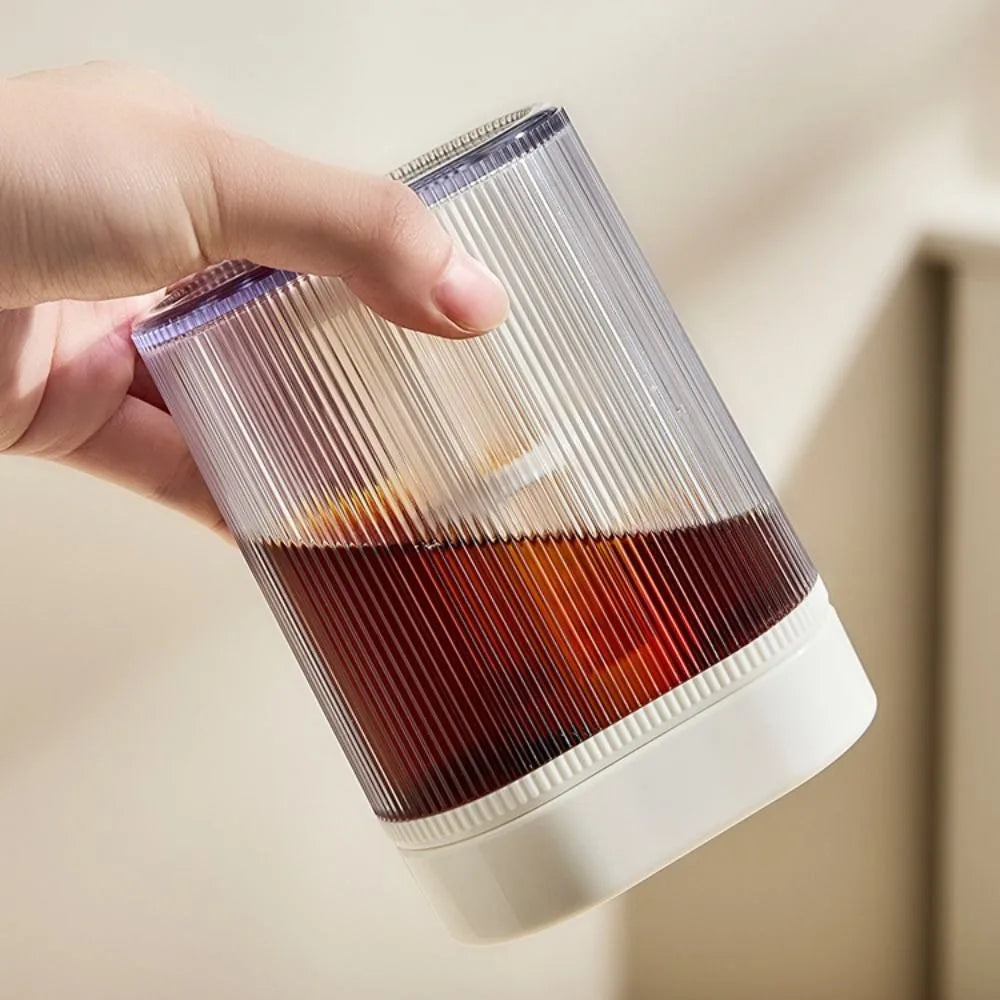 300 ML Pocket Cold Brew Coffee Maker Sealed Lid with Filter Cold Brew Coffee Pot Fine Mesh Leak-proof Cold Brew Mug Travel Vue