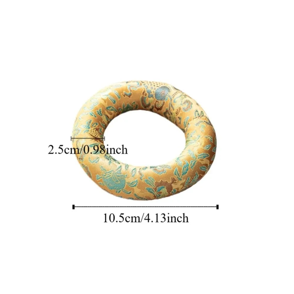 Spiritual Accessory Nepalese Singing Bowl Mat Cloth Non Slip Donut Shape Mat Round Traditional Drink Cup Mat Meditation Vue