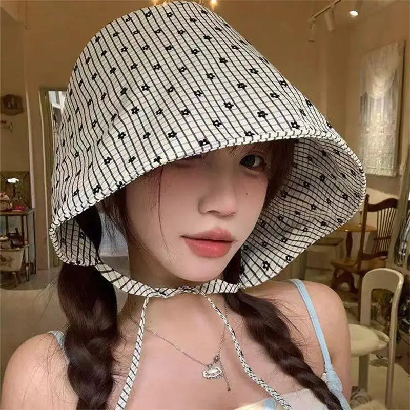 Bucket Hat Wide Brim Floral Pastoral French Striped Lace Up Sun Protection for Outdoor Summer Events Vue Beige
